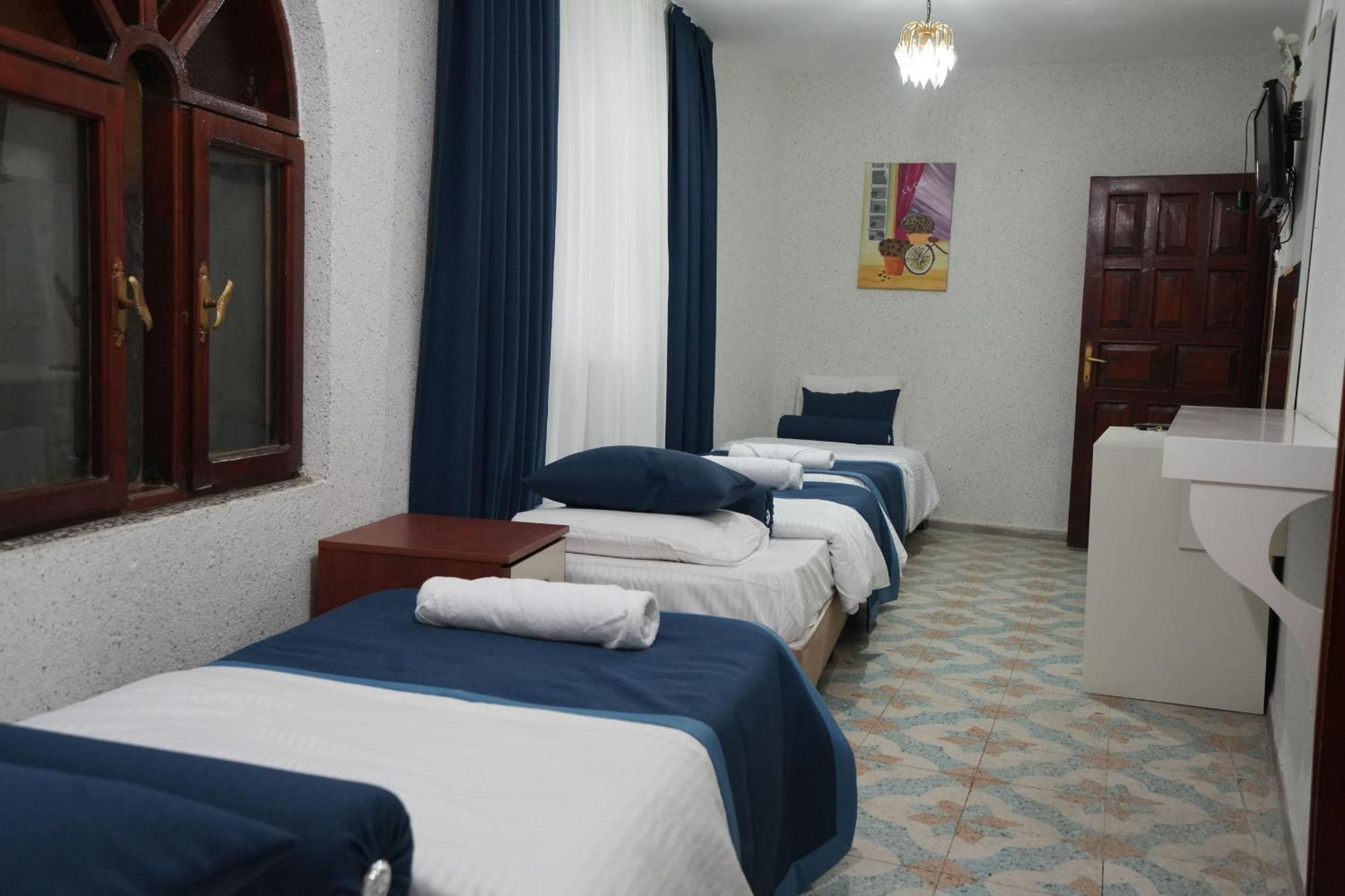 Отель Ozenturku 3*